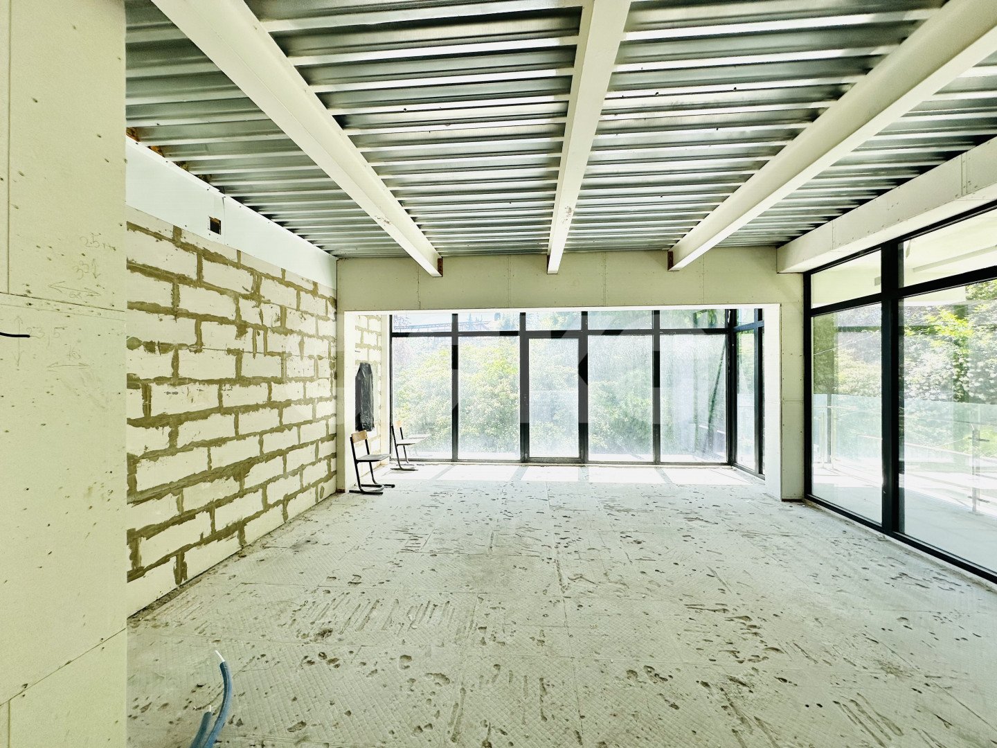 Фото №2: Апартаменты 57 м² - Сочи, Хостинский, мкр. Светлана, ул. Яна Фабрициуса, 33