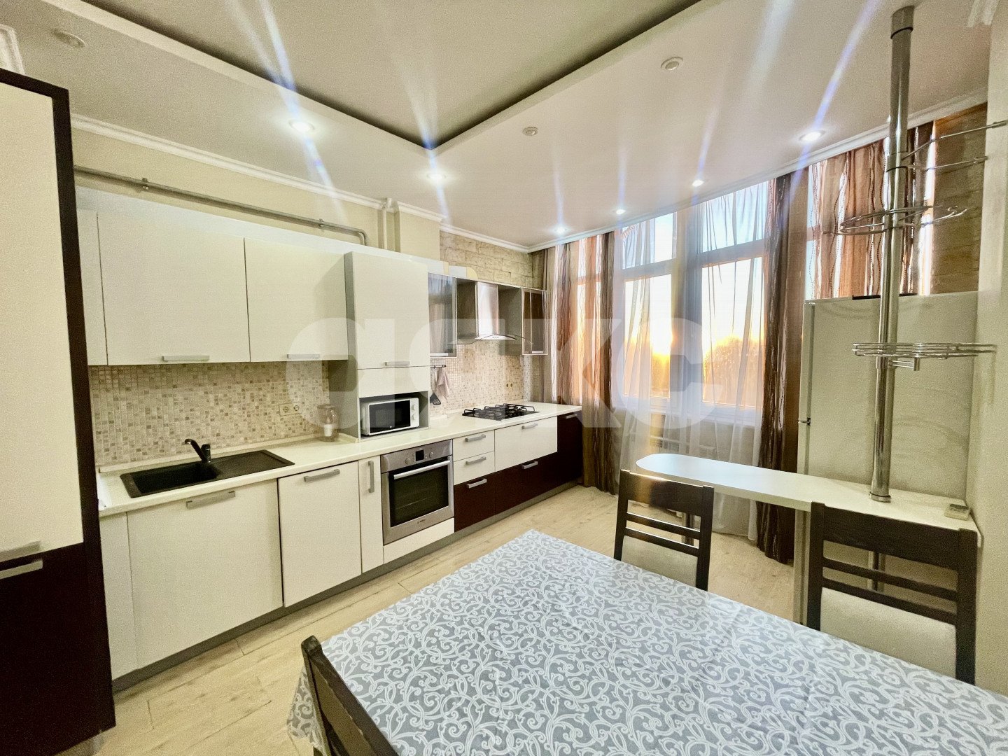 Фото №2: 3-комнатная квартира 74 м² - Сочи, Центральный, мкр. Новый Сочи, ул. Клубничная, 32А