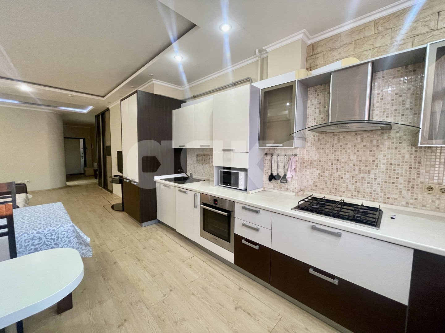 Фото №1: 3-комнатная квартира 74 м² - Сочи, Центральный, мкр. Новый Сочи, ул. Клубничная, 32А