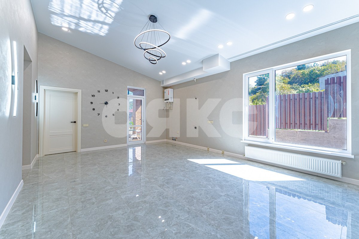 Фото №6: Дом 110 м² + 4 сот. - Сочи, Лазаревский, мкр. Нижняя Хобза, ул. Нижнехобзинская, 19