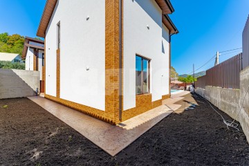 Фото №4: Дом 140 м² - Сочи, мкр. Нижняя Хобза, ул. Нижнехобзинская, 10