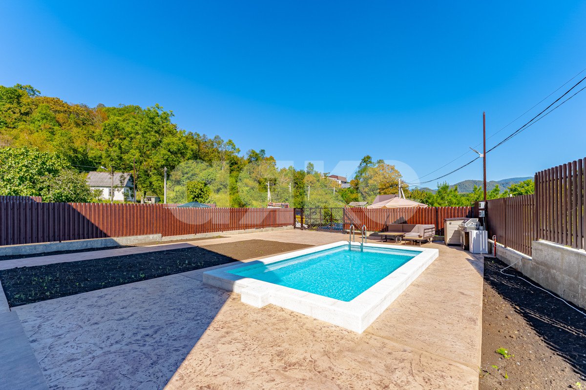 Фото №5: Дом 140 м² + 4.5 сот. - Сочи, Лазаревский, мкр. Нижняя Хобза, ул. Нижнехобзинская, 10