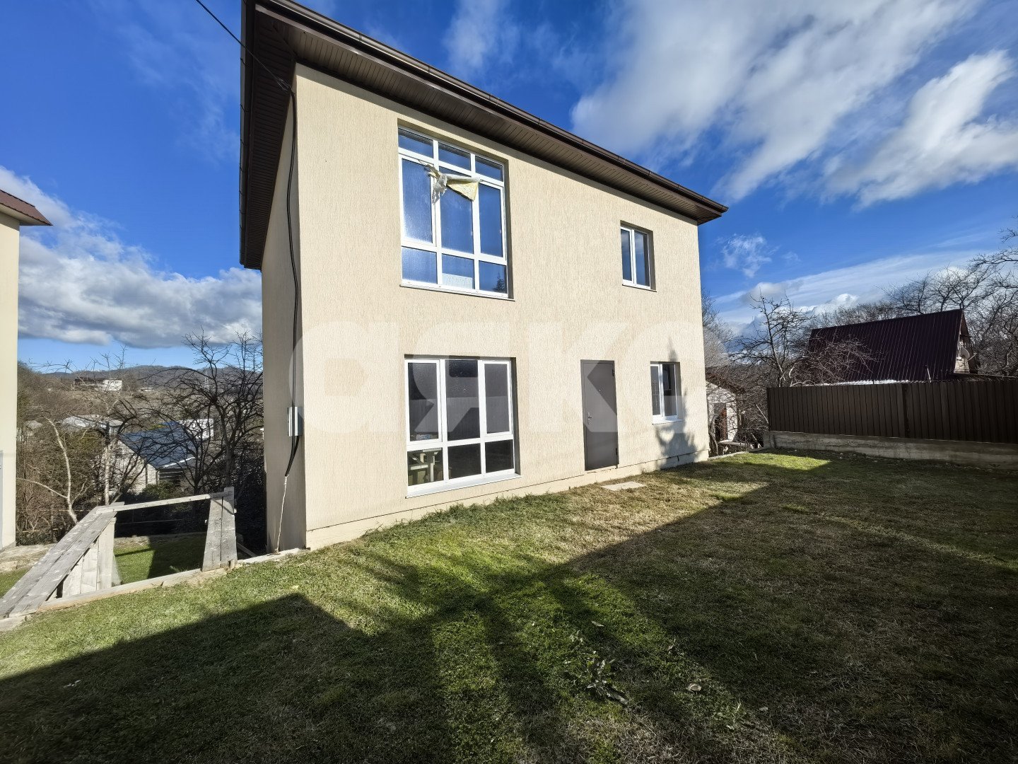 Фото №3: Дом 218 м² + 5 сот. - Детляжка, р. Лазаревский