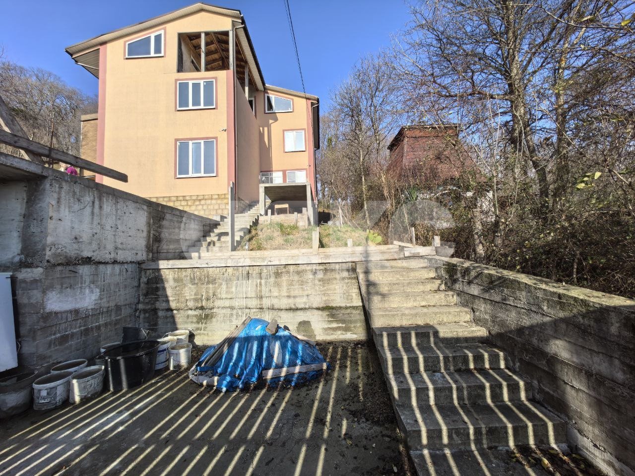 Фото №1: Дом 279 м² + 5.6 сот. - Верхнеякорная Щель, р. Лазаревский