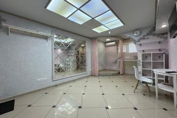 Фото №1: Коммерция 20 м² - Краснодар, мкр. Юбилейный, пр-кт Чекистов, 4