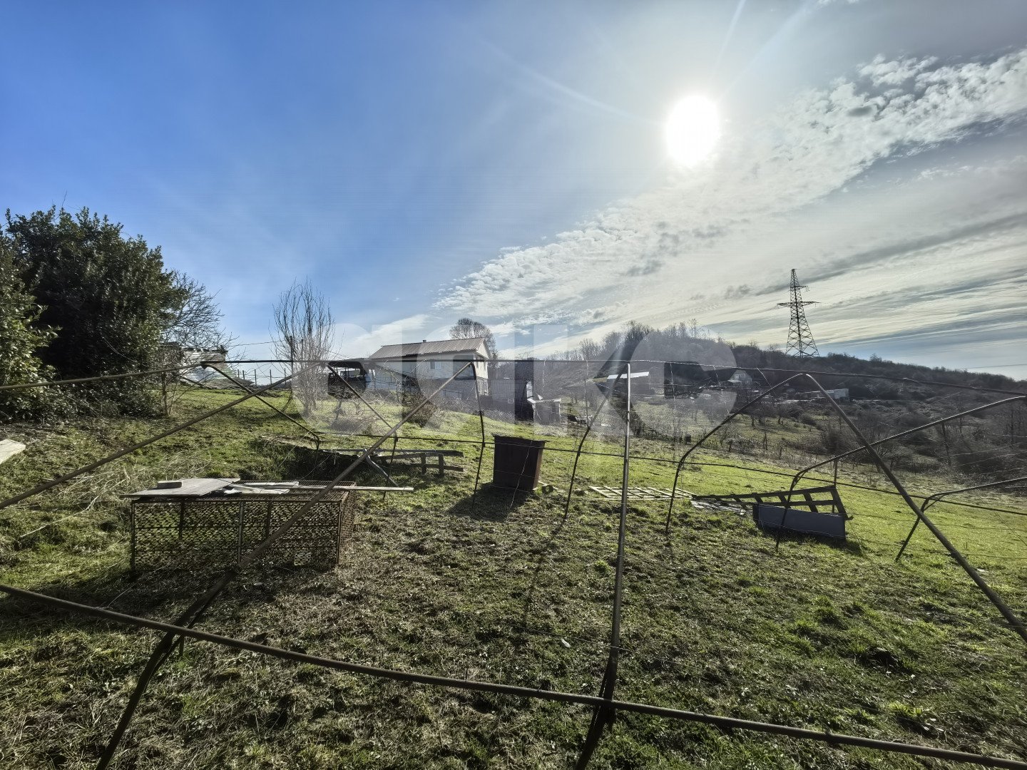 Фото №3: Личное подсобное хозяйство 32 сот. - Горное Лоо, р. Лазаревский