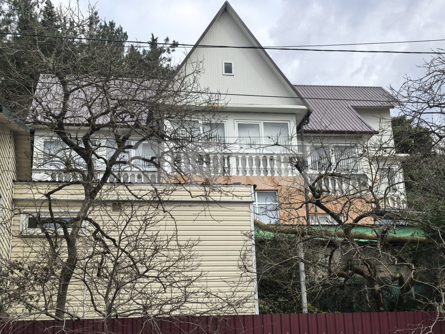 Фото №3: Дом 220 м² + 8 сот. - Сочи, Лазаревский, п. Лоо, пер. Разина, 55