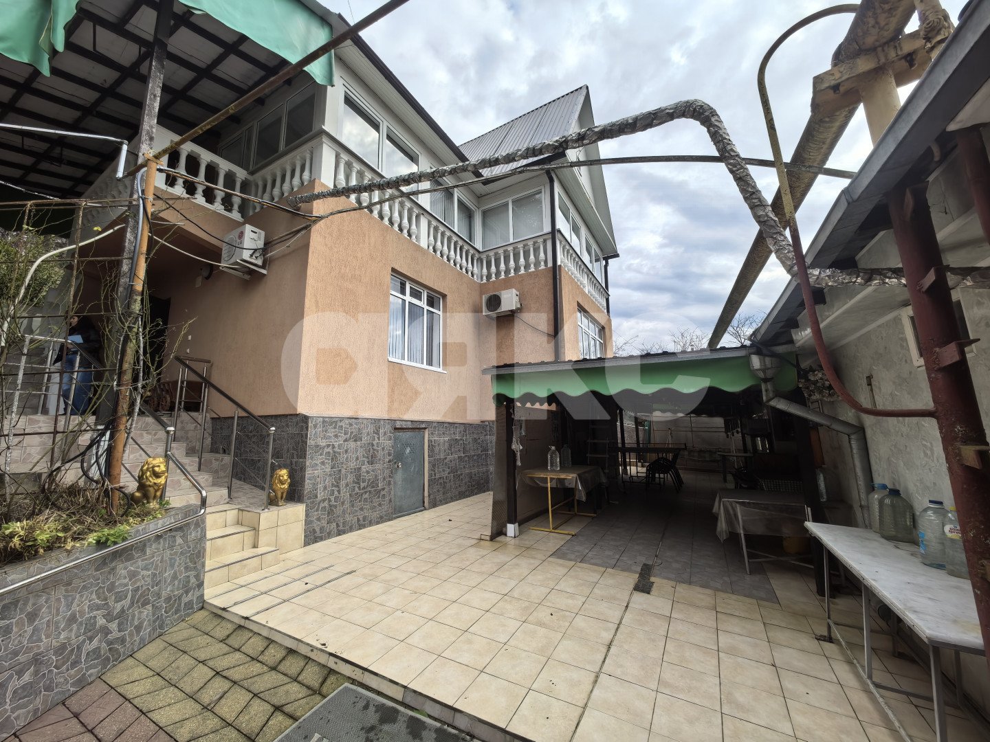 Фото №2: Дом 220 м² + 8 сот. - Сочи, Лазаревский, п. Лоо, пер. Разина, 55