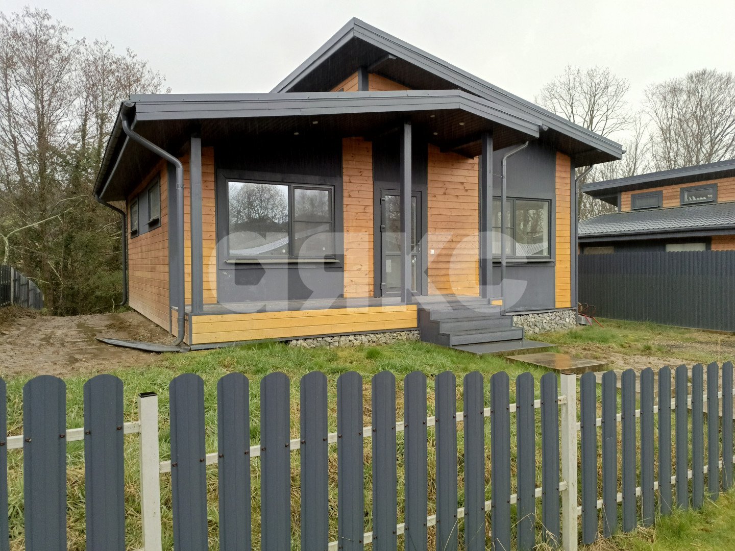 Фото №2: Коттедж 76 м² + 5 сот. - Беранда, р. Лазаревский, ул. Иджеванская, 17/2