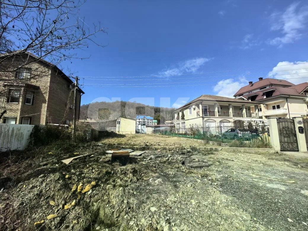 Фото №3: Земельный участок под ИЖС 5.12 сот. - Сочи, р. Центральный, ул. площадь Флага