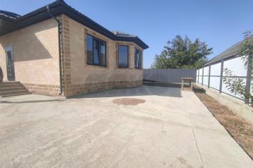 Фото №1: Дом 88 м² - Новотитаровская, ул. Луначарского, 230