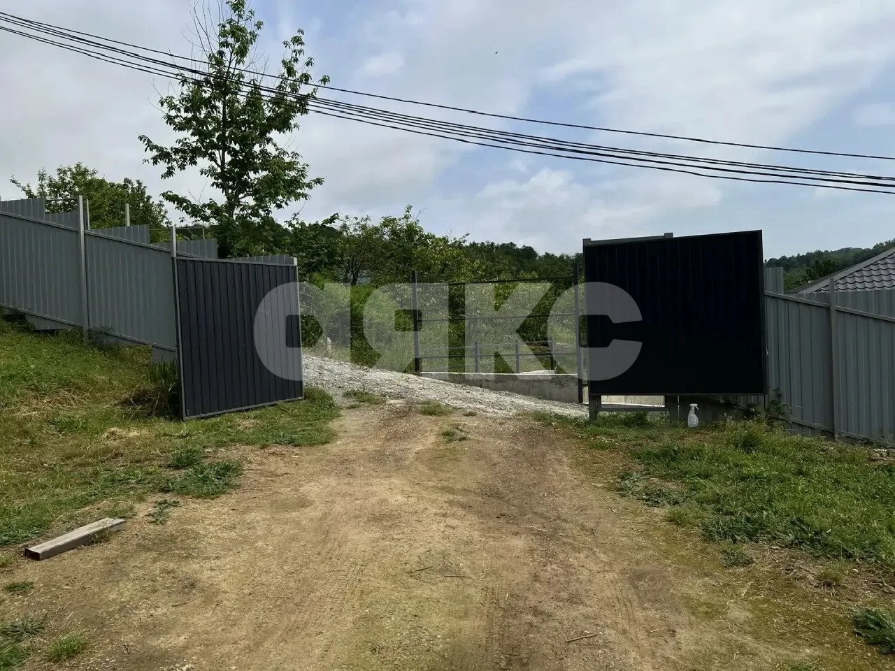 Фото №9: Коттедж 50 м² + 4.3 сот. - Верхнеармянское Лоо, р. Лазаревский, пер. Дачный