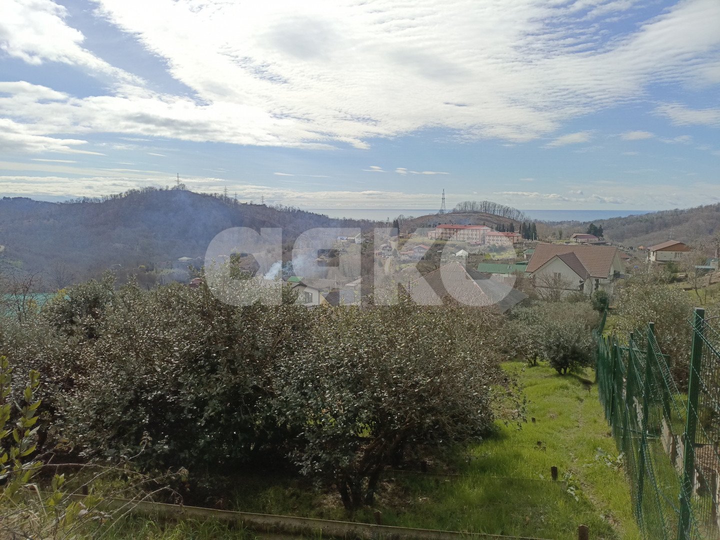 Фото №2: Личное подсобное хозяйство 10 сот. - Беранда, р. Лазаревский, ул. Араратская