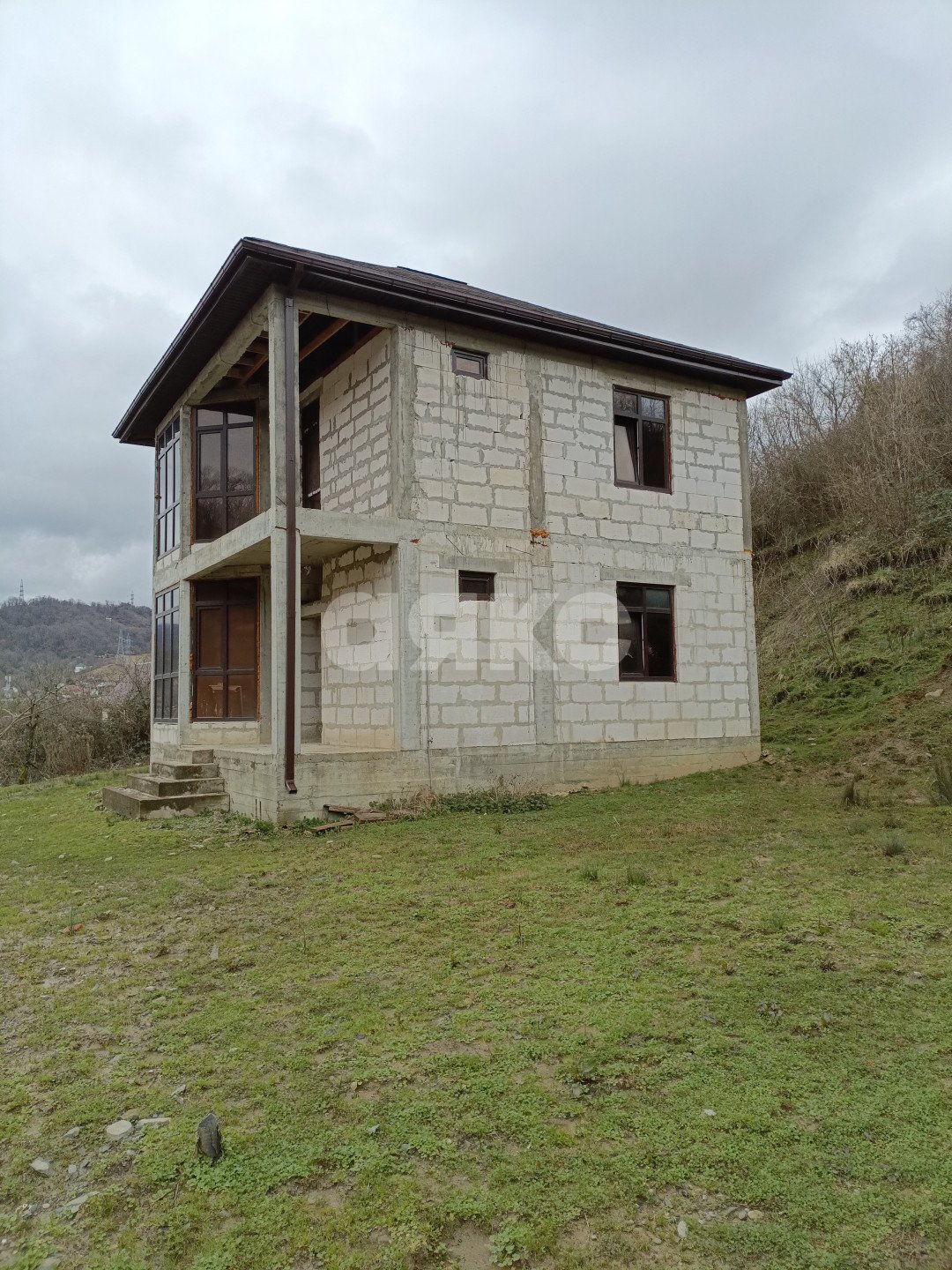 Фото №1: Дом 126 м² + 5 сот. - Сочи, Лазаревский, мкр. Нижняя Хобза, ул. Нижнехобзинская