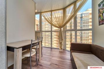 Фото №1: 1-комнатная квартира 45 м² - Краснодар, мкр. жилой комплекс Дуэт, ул. Душистая, 79к2