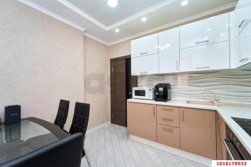 Фото №2: 1-комнатная квартира 44 м² - Краснодар, мкр. Славянский, ул. Заполярная, 35к8