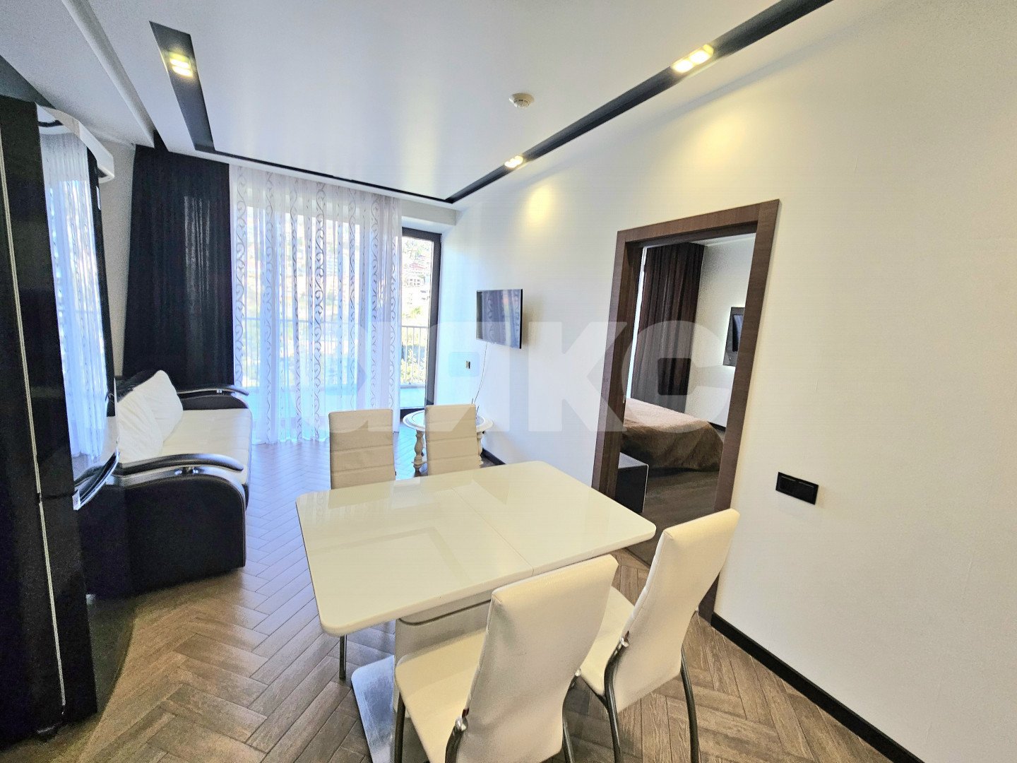 Фото №17: 2-комнатная квартира 101 м² - Сочи, Хостинский, Приморье, мкр. жилой комплекс Актёр Гэлакси, пр-кт Курортный, 105