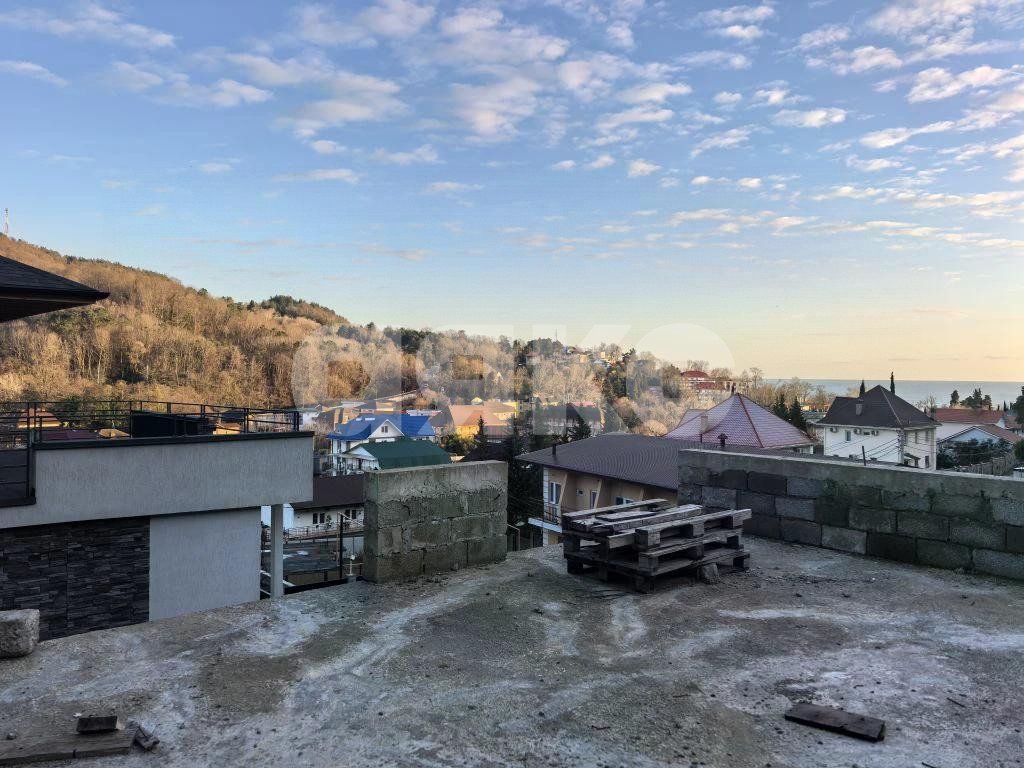 Фото №3: Дом 212 м² + 3.8 сот. - Сочи, Лазаревский, мкр. Нижняя Хобза, ул. Магнитогорская, 13/11