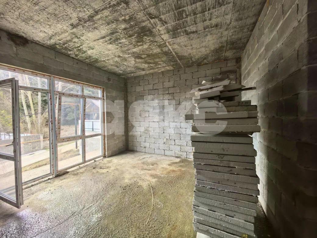 Фото №11: Дом 212 м² + 3.8 сот. - Сочи, Лазаревский, мкр. Нижняя Хобза, ул. Магнитогорская, 13/11