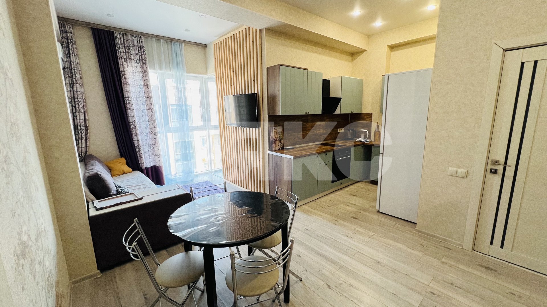 Фото №2: Студия 32 м² - Сочи, Центральный, жилой комплекс Посейдон, мкр. Мамайка, ул. Крымская, 89