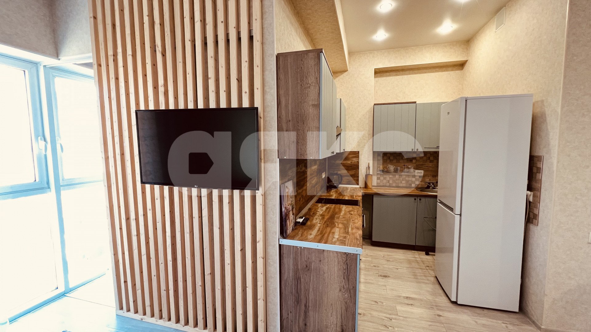 Фото №5: Студия 32 м² - Сочи, Центральный, жилой комплекс Посейдон, мкр. Мамайка, ул. Крымская, 89