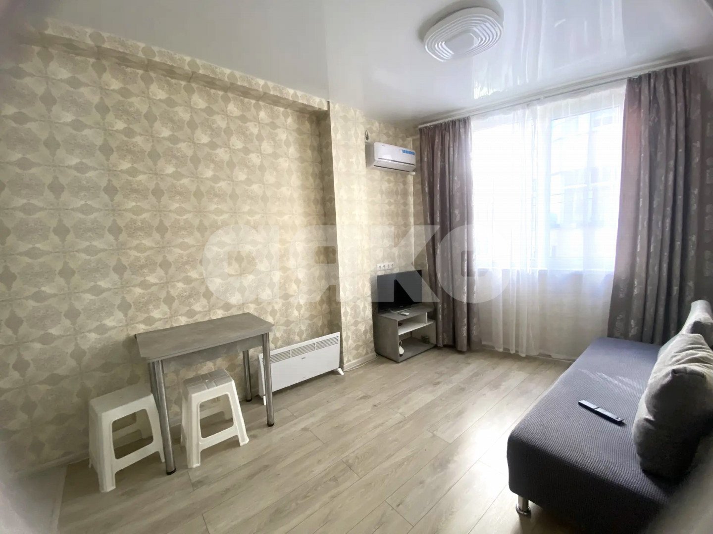 Фото №1: 1-комнатная квартира 33 м² - Сочи, массив № 1, Центральный, мкр. Новый Сочи, ул. Виноградная, 121/6