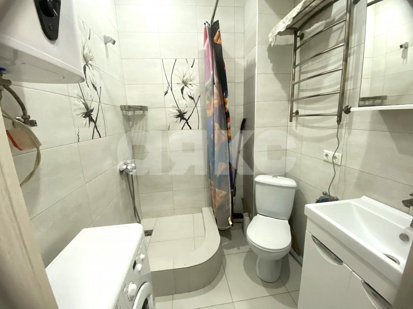 Фото №4: 1-комнатная квартира 33 м² - Сочи, массив № 1, Центральный, мкр. Новый Сочи, ул. Виноградная, 121/6