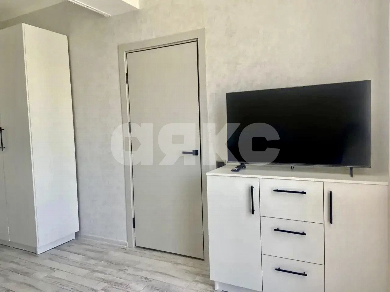 Фото №8: 1-комнатная квартира 31 м² - Сочи, Центральный, жилой комплекс Тихий Дон-2, мкр. Мамайка, ул. Волжская, 30/1