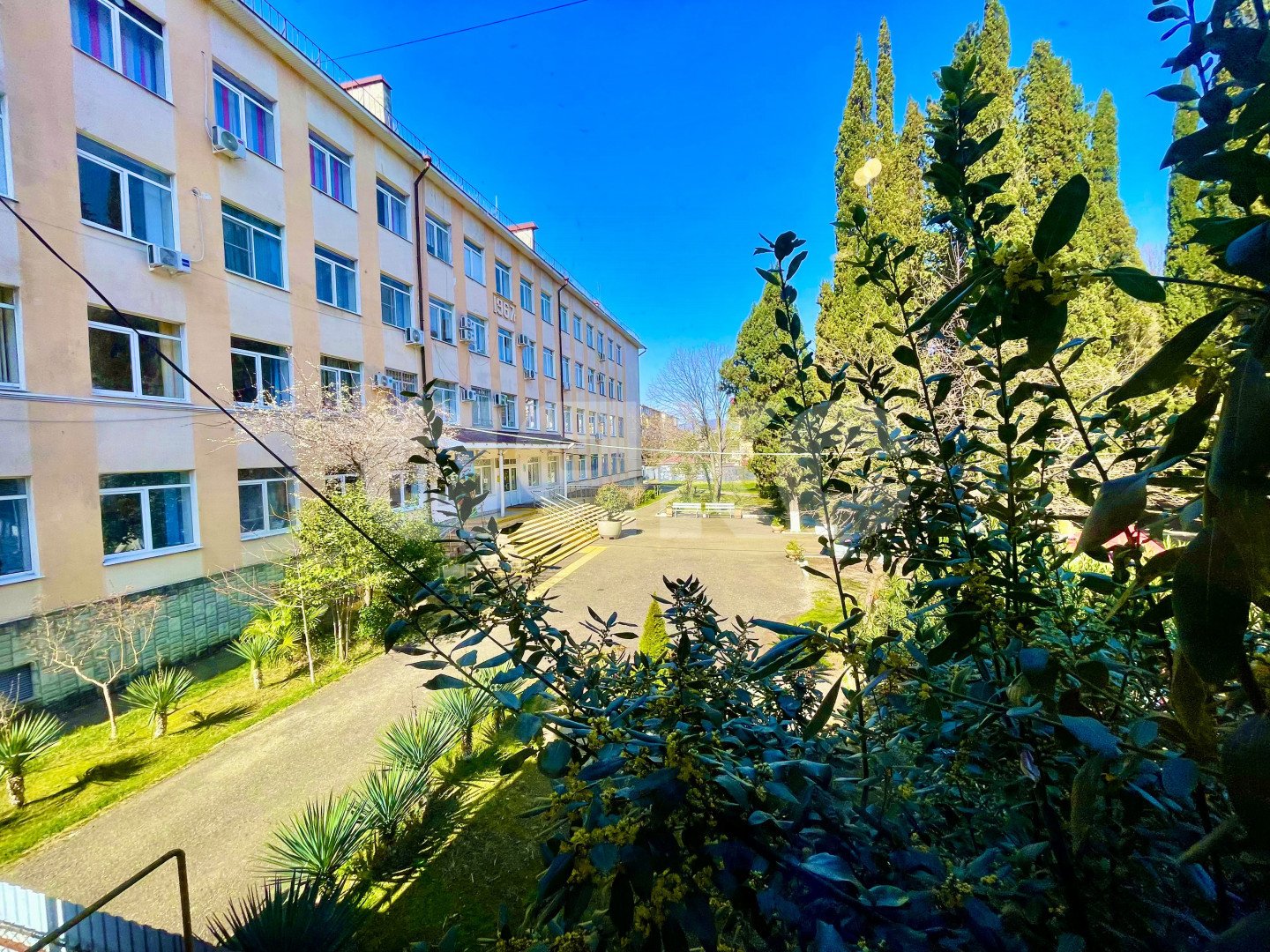 Фото №35: Дом 146 м² + 3.72 сот. - Сочи, Адлерский, Адлер, мкр. Голубые Дали, ул. Ленина, 143