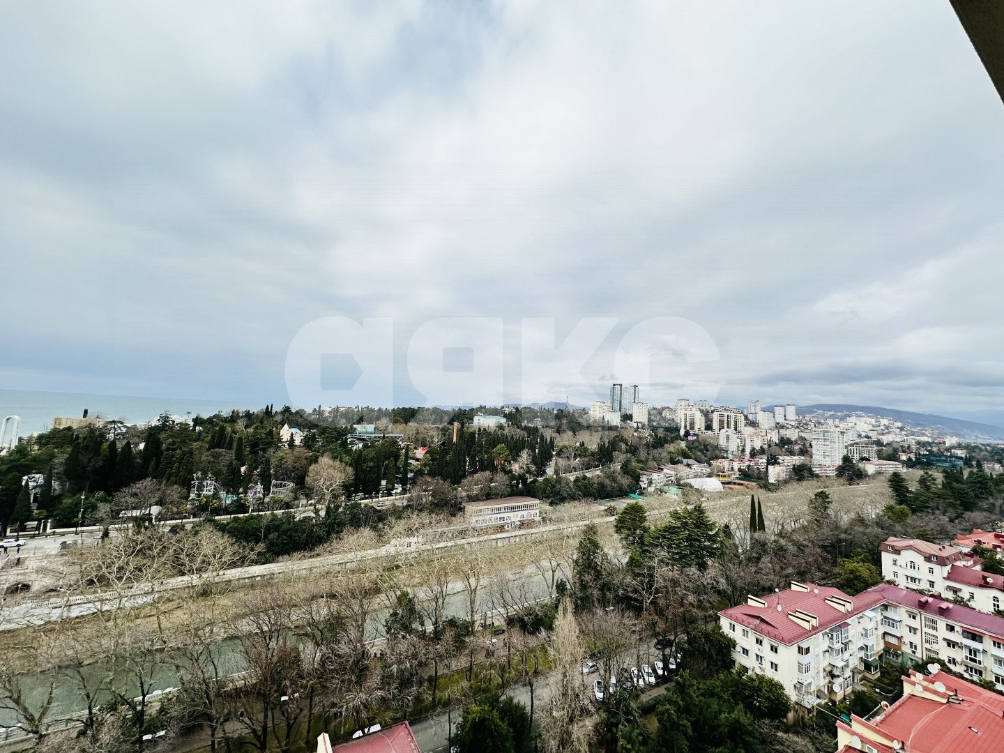 Фото №19: 1-комнатная квартира 63 м² - Сочи, р. Центральный, ул. Парковая, 5