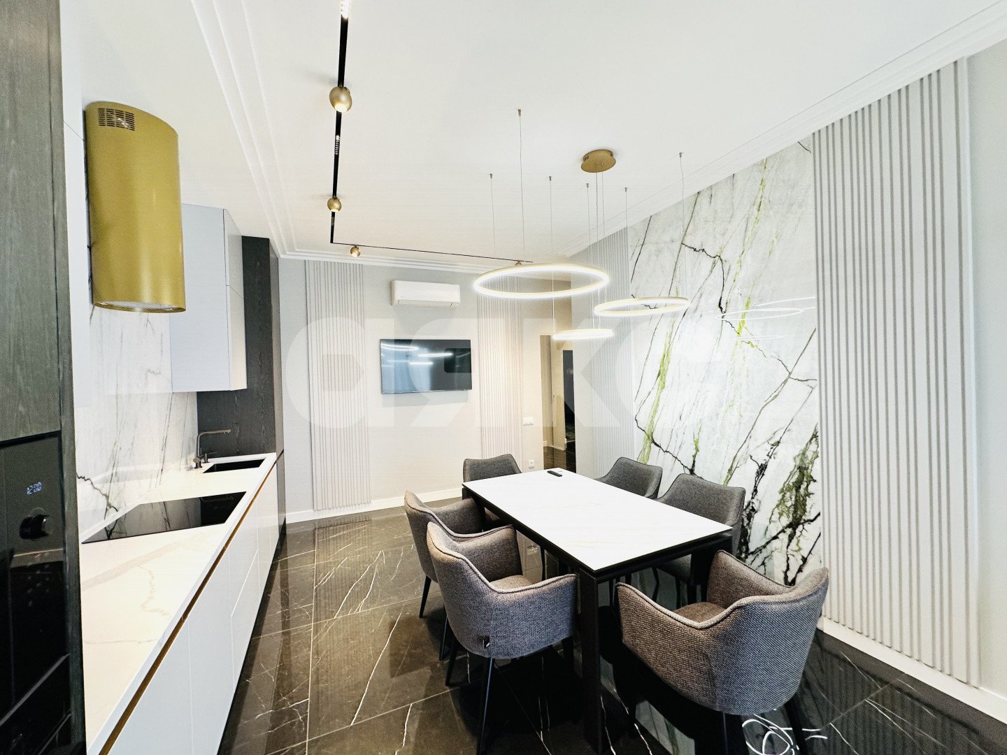 Фото №4: 1-комнатная квартира 63 м² - Сочи, р. Центральный, ул. Парковая, 5