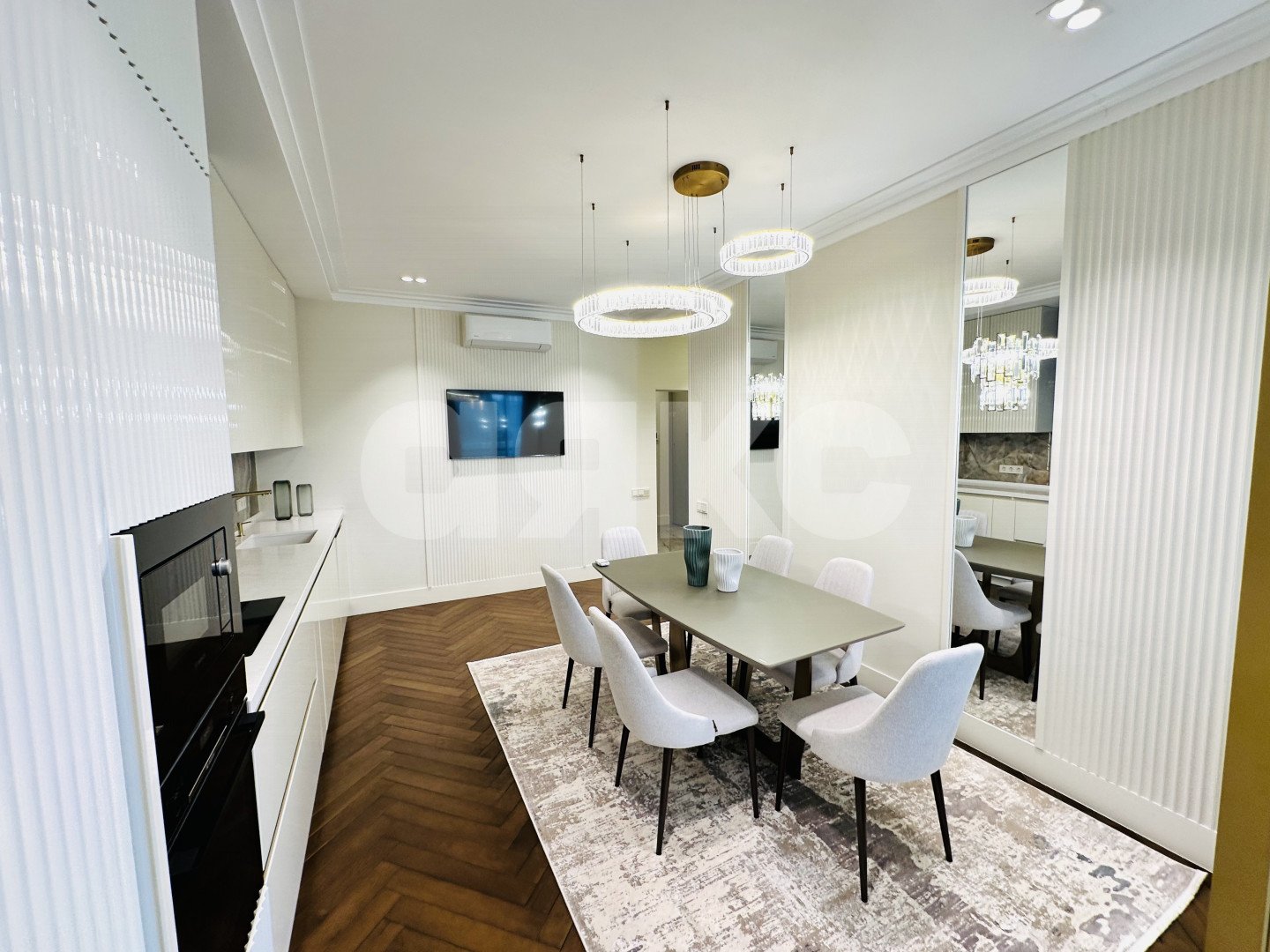 Фото №4: 1-комнатная квартира 63 м² - Сочи, р. Центральный, ул. Парковая, 5