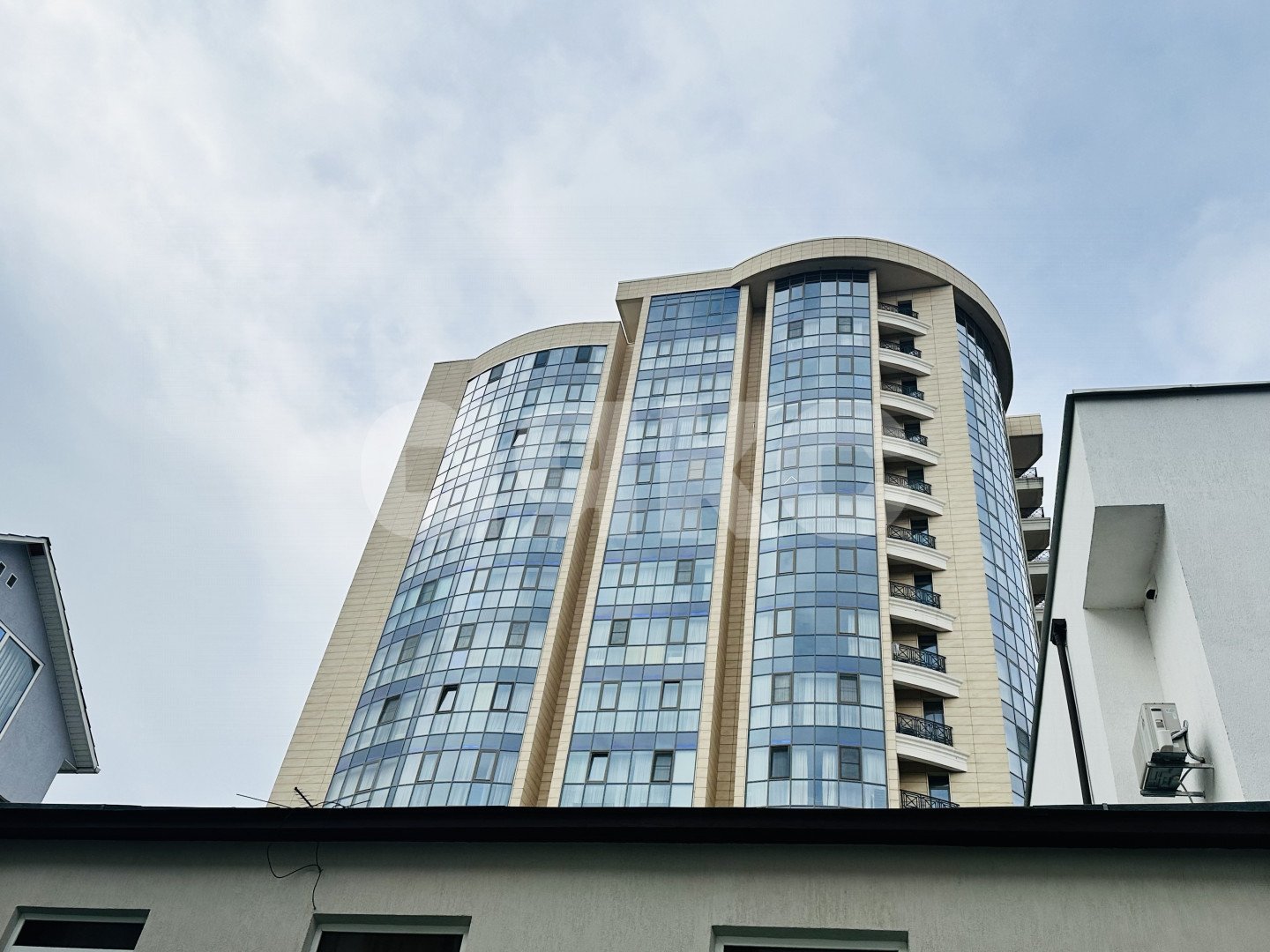 Фото №27: 2-комнатная квартира 110 м² - Сочи, р. Центральный, ул. Парковая, 5